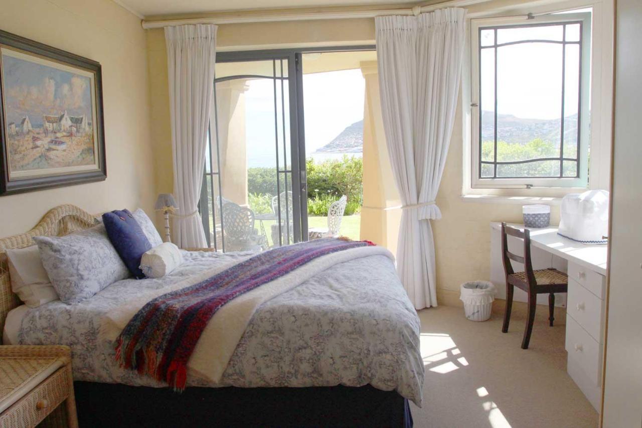 On The Beach Hout Bay Exterior foto