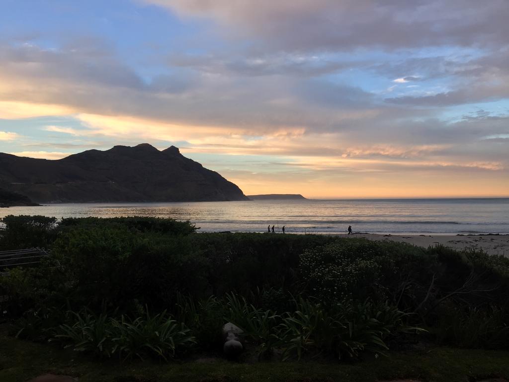On The Beach Hout Bay Exterior foto